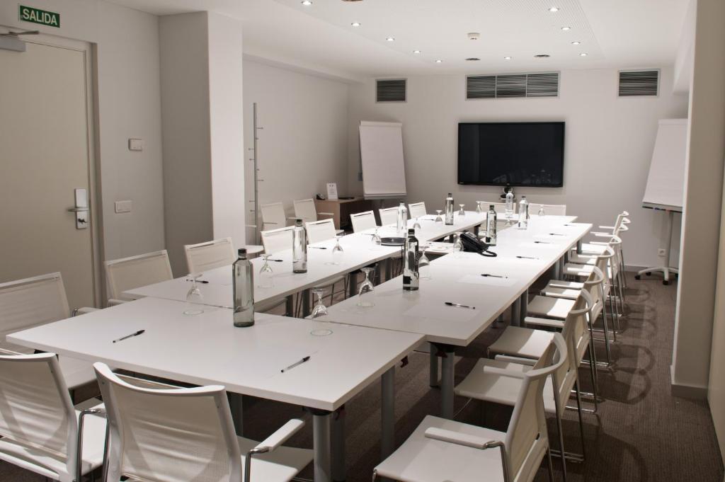 Ibis Budget Lleida Exterior photo